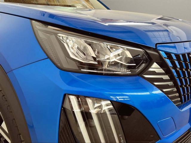 PEUGEOT 2008 usata, con Volante multifunzione