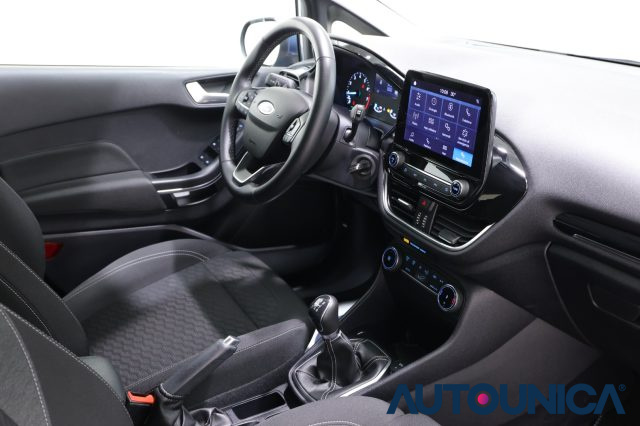 FORD Fiesta usata, con 360° camera