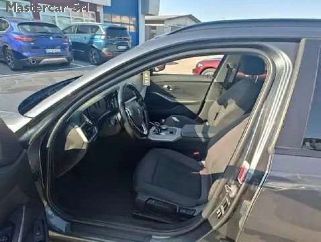 BMW 318 usata, con Cruise Control