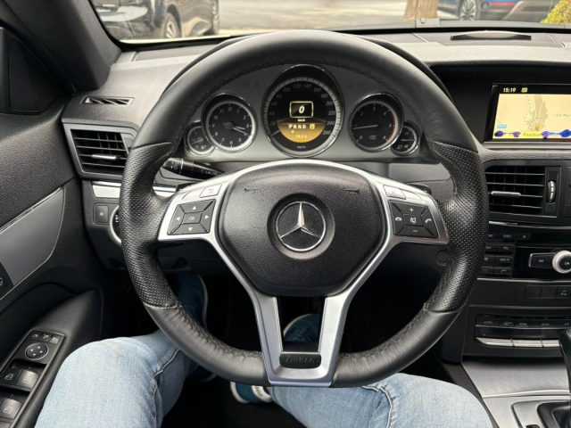 MERCEDES-BENZ E 220 usata, con Cronologia tagliandi