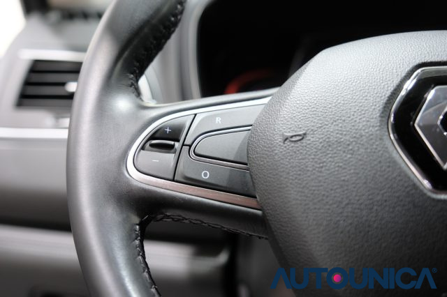 RENAULT Koleos usata, con USB