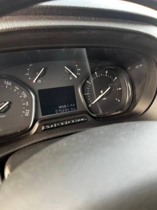 OPEL Vivaro usata, con Autoradio digitale