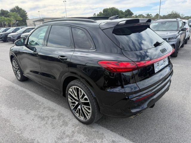 AUDI Q5 usata, con Autoradio