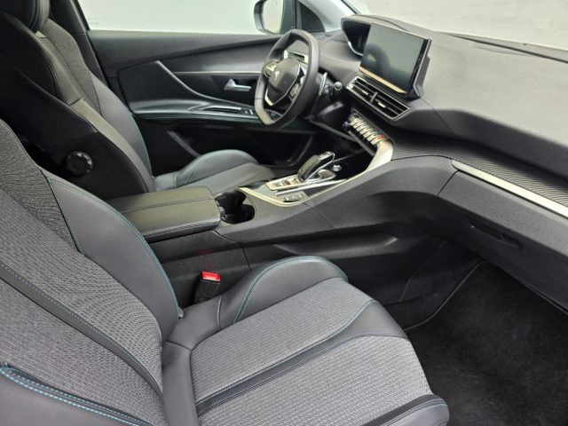 PEUGEOT 3008 usata, con Chiusura centralizzata