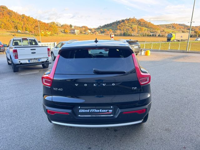 VOLVO XC40 usata, con Autoradio