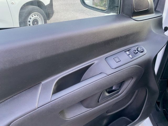TOYOTA Proace City usata, con Controllo elettronico della corsia