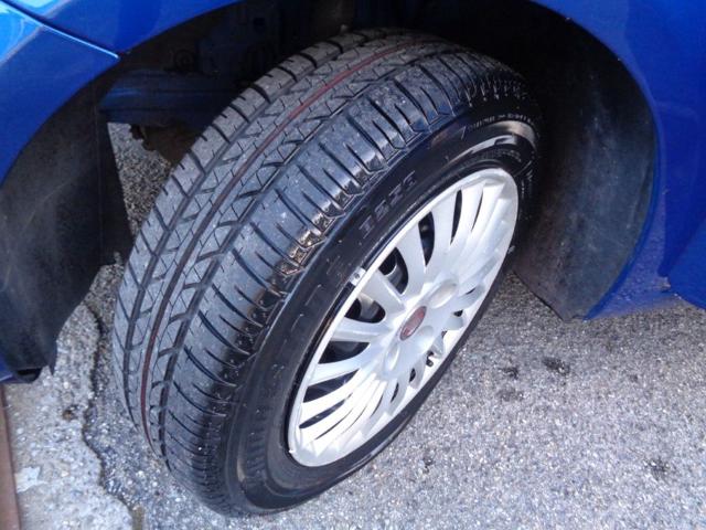 FIAT Grande Punto usata, con Sedile posteriore sdoppiato