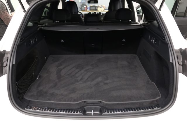 MERCEDES-BENZ GLC 220 usata, con Bluetooth