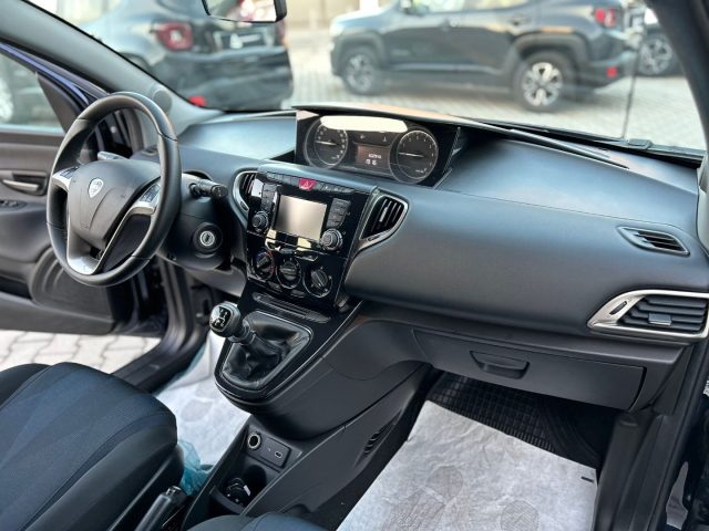 LANCIA Ypsilon usata, con Specchietti laterali elettrici