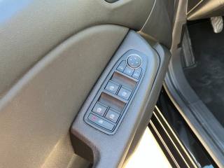 RENAULT Clio usata, con Controllo automatico clima