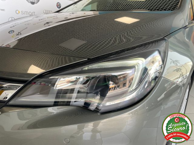 OPEL Astra usata, con Bluetooth