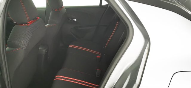 OPEL Corsa usata, con Volante in pelle