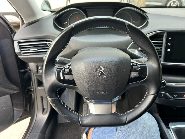 PEUGEOT 308 usata, con Cruise Control