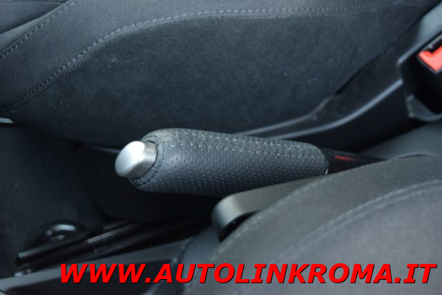 ABARTH 595 usata, con Android Auto