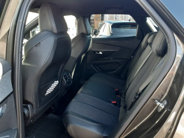 PEUGEOT 3008 usata, con Volante multifunzione