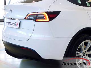 TESLA Model Y usata, con Sensori di parcheggio anteriori
