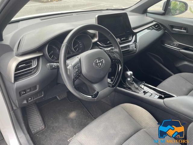 TOYOTA C-HR usata, con Climatizzatore