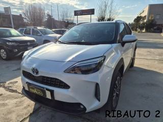 TOYOTA Yaris Cross usata, con Autoradio