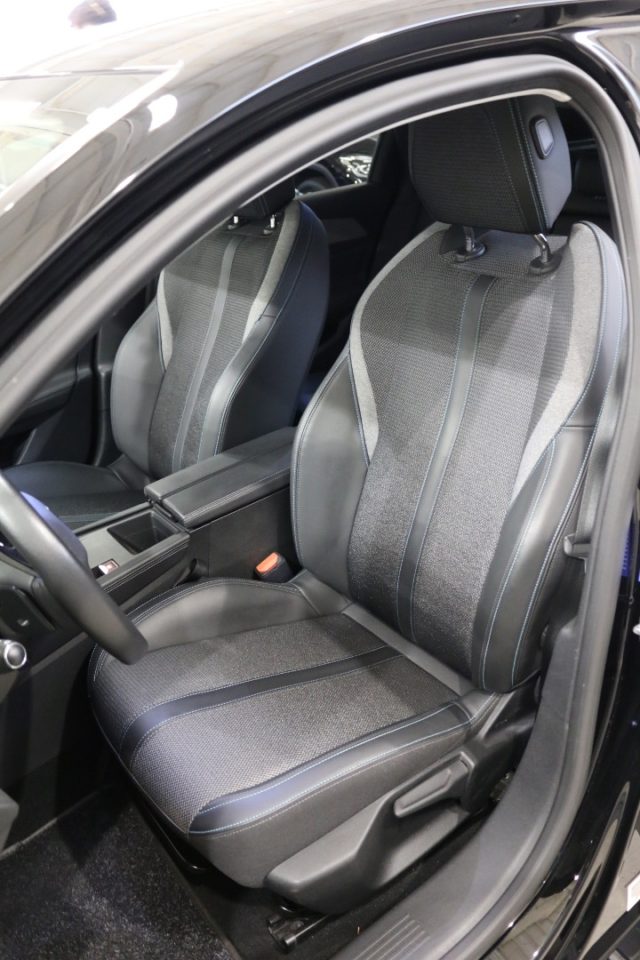 PEUGEOT 308 usata, con Cruise Control