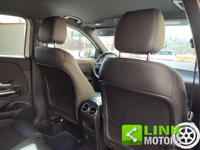 MERCEDES-BENZ GLA 200 usata 19