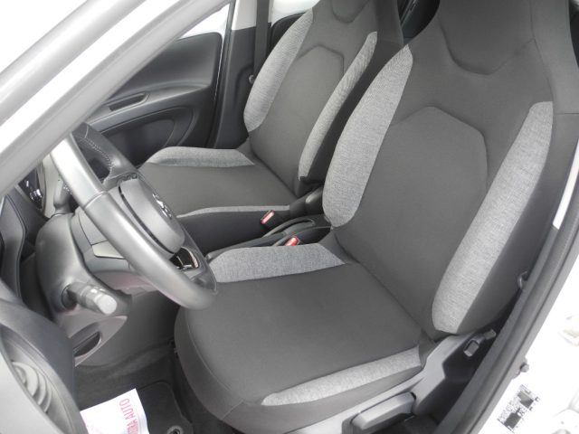 TOYOTA Aygo X usata 45
