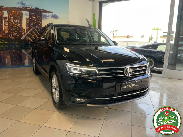 VOLKSWAGEN Tiguan usata, con Luci diurne LED