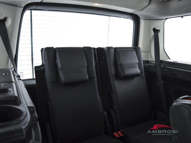 LAND ROVER Discovery usata 11