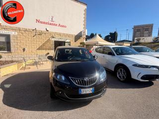 LANCIA Ypsilon usata, con Airbag