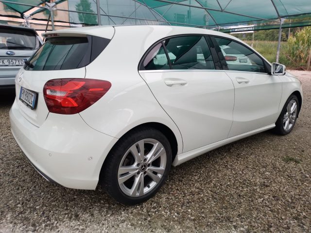 MERCEDES-BENZ A 180 usata, con Alzacristalli elettrici