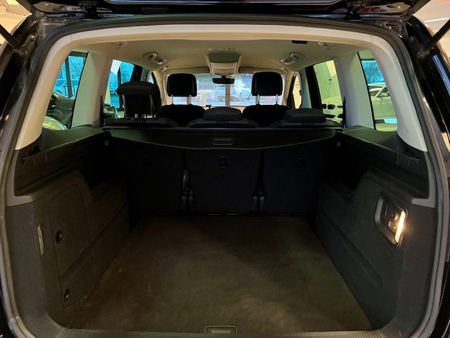 VOLKSWAGEN Sharan usata, con Park Distance Control