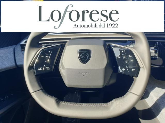 PEUGEOT 3008 usata, con Volante in pelle