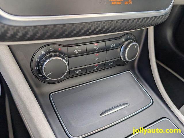 MERCEDES-BENZ GLA 220 usata, con Volante in pelle