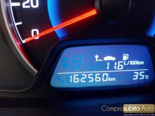 HYUNDAI i10 usata 17