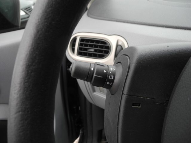 RENAULT Modus usata 26