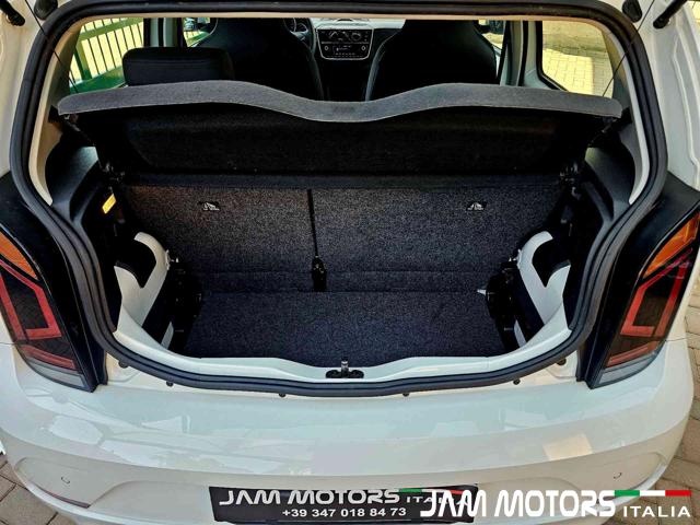VOLKSWAGEN up! usata, con Cerchi in lega