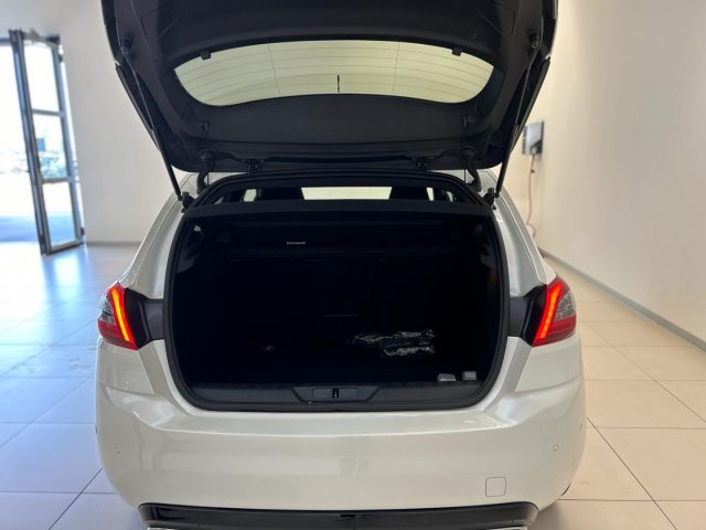 PEUGEOT 308 usata, con Climatizzatore