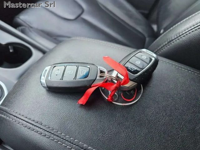 HYUNDAI Santa Fe usata, con Interni in pelle