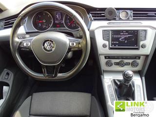 VOLKSWAGEN Passat Variant usata, con Chiusura centralizzata