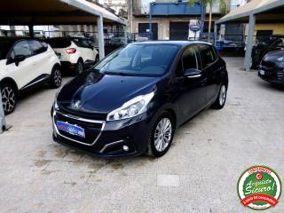 PEUGEOT 208 usata, con Airbag laterali