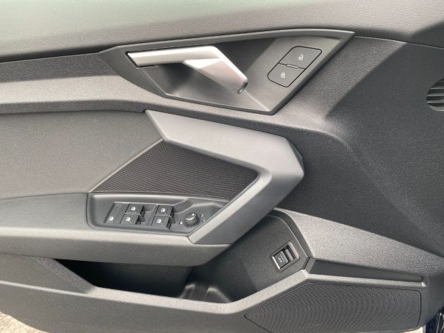 AUDI A3 usata, con Volante in pelle