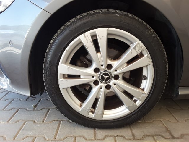 MERCEDES-BENZ A 180 usata, con Airbag Passeggero