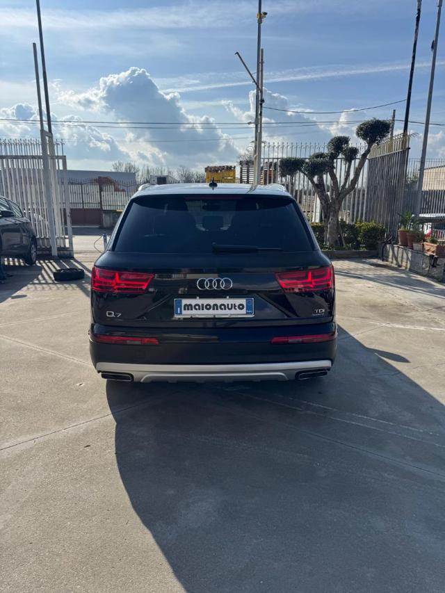AUDI Q7 usata, con Alzacristalli elettrici