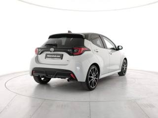 TOYOTA Yaris usata, con Alzacristalli elettrici