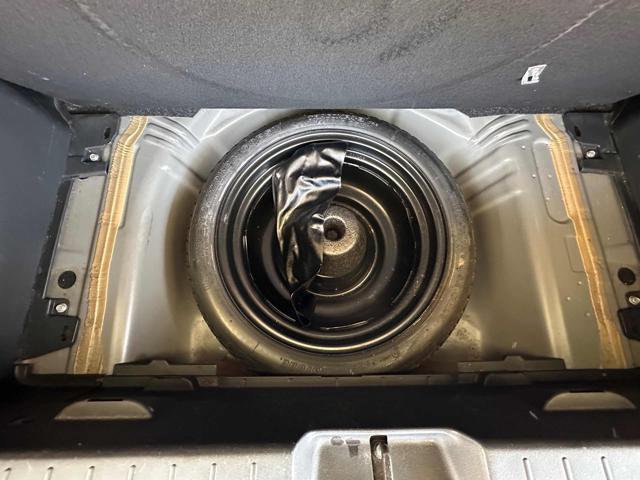 TOYOTA Yaris usata 47