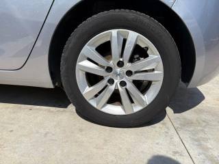 PEUGEOT 308 usata, con Lettore CD