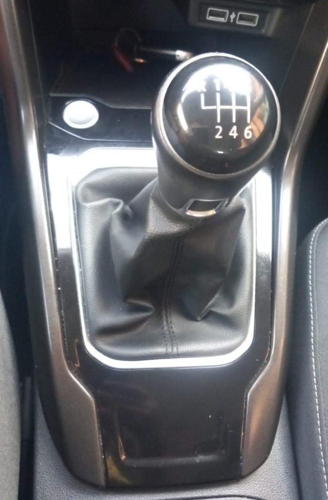 VOLKSWAGEN T-Roc usata, con Climatizzatore
