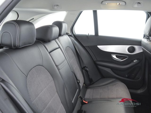 MERCEDES-BENZ C 200 usata 10