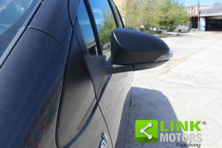 TOYOTA Yaris usata, con Controllo automatico clima