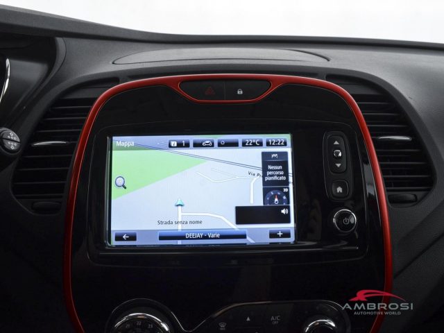 RENAULT Captur usata 14