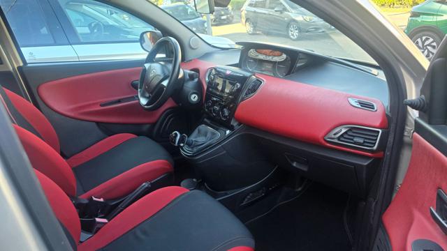 LANCIA Ypsilon usata, con Airbag testa